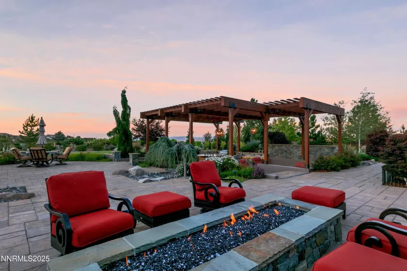 5645 Mont Pelier, Reno, Nevada 89511, 4 Bedrooms Bedrooms, ,4 BathroomsBathrooms,Residential,Residential,Mont Pelier,250053985