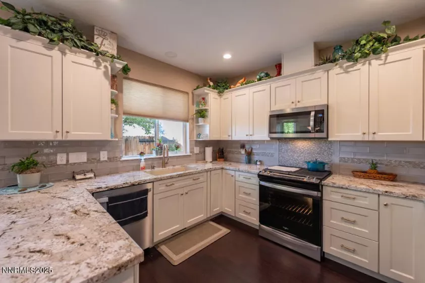 1459 Cardiff, Gardnerville, Nevada 89410, 3 Bedrooms Bedrooms, ,2 BathroomsBathrooms,Residential,Residential,Cardiff,250053987
