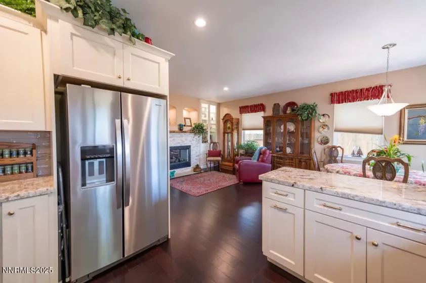 1459 Cardiff, Gardnerville, Nevada 89410, 3 Bedrooms Bedrooms, ,2 BathroomsBathrooms,Residential,Residential,Cardiff,250053987