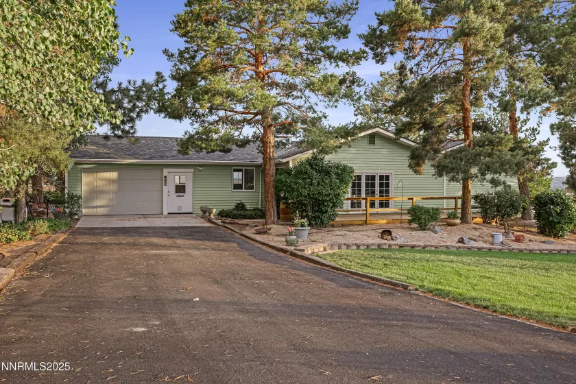 30 El Caballo, Sparks, Nevada 89441, 3 Bedrooms Bedrooms, ,2 BathroomsBathrooms,Residential,Residential,El Caballo,250053988