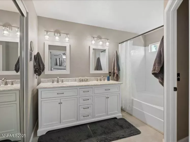 9542 Angel Falls, Reno, Nevada 89506, 4 Bedrooms Bedrooms, ,3 BathroomsBathrooms,Residential,Residential,Angel Falls,250053989