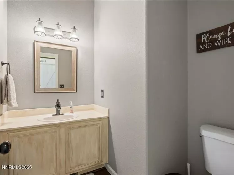 9542 Angel Falls, Reno, Nevada 89506, 4 Bedrooms Bedrooms, ,3 BathroomsBathrooms,Residential,Residential,Angel Falls,250053989