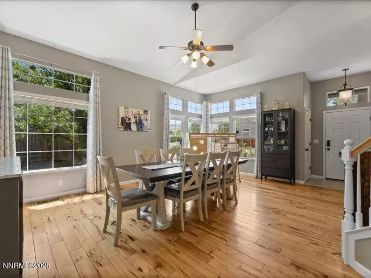 9542 Angel Falls, Reno, Nevada 89506, 4 Bedrooms Bedrooms, ,3 BathroomsBathrooms,Residential,Residential,Angel Falls,250053989