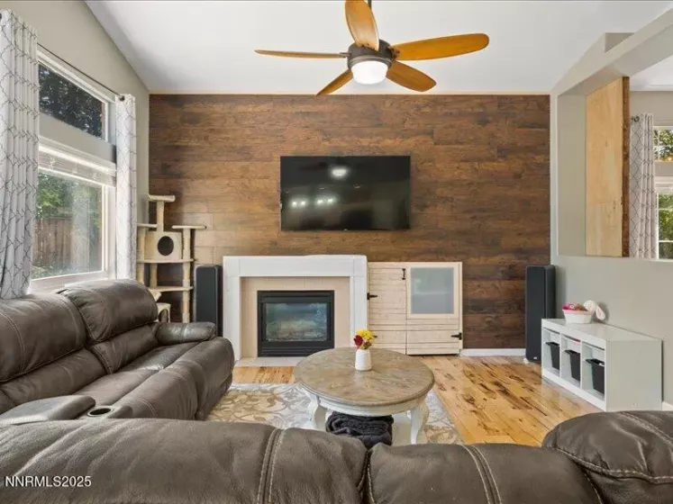 9542 Angel Falls, Reno, Nevada 89506, 4 Bedrooms Bedrooms, ,3 BathroomsBathrooms,Residential,Residential,Angel Falls,250053989