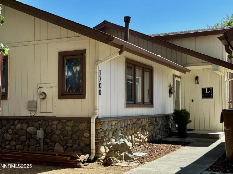 1700 Mackland, Minden, Nevada 89423, 3 Bedrooms Bedrooms, ,2 BathroomsBathrooms,Residential,Residential,Mackland,250053990