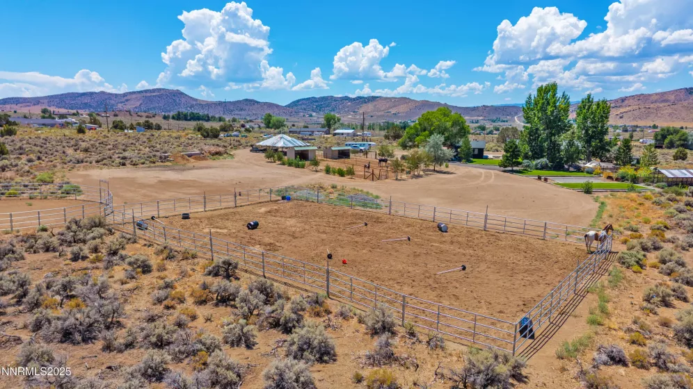 1427 Oberholtzer, Reno, Nevada 89506, 4 Bedrooms Bedrooms, ,3 BathroomsBathrooms,Residential,Residential,Oberholtzer,250053991