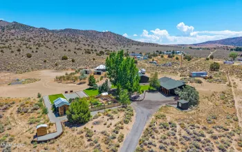 1427 Oberholtzer, Reno, Nevada 89506, 4 Bedrooms Bedrooms, ,3 BathroomsBathrooms,Residential,Residential,Oberholtzer,250053991