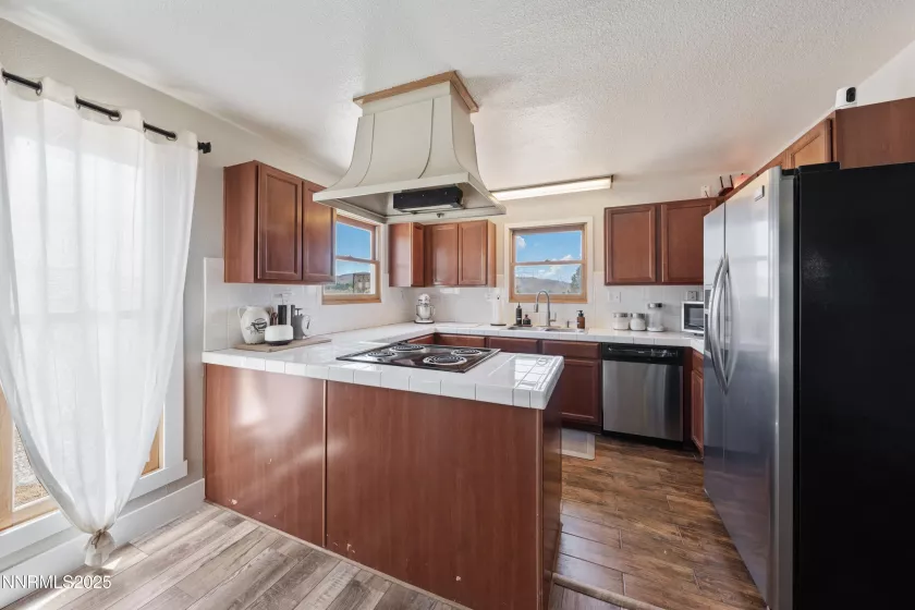 1427 Oberholtzer, Reno, Nevada 89506, 4 Bedrooms Bedrooms, ,3 BathroomsBathrooms,Residential,Residential,Oberholtzer,250053991
