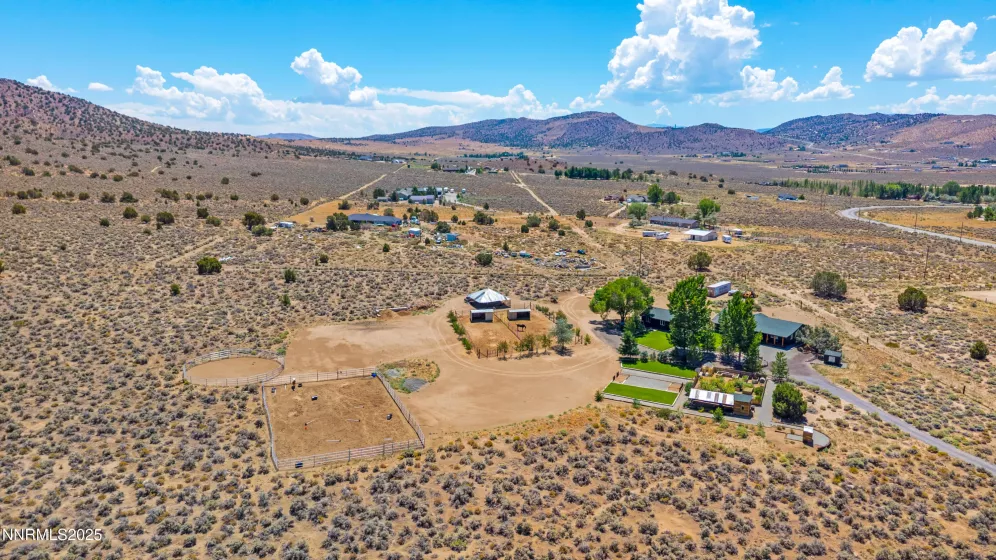 1427 Oberholtzer, Reno, Nevada 89506, 4 Bedrooms Bedrooms, ,3 BathroomsBathrooms,Residential,Residential,Oberholtzer,250053991