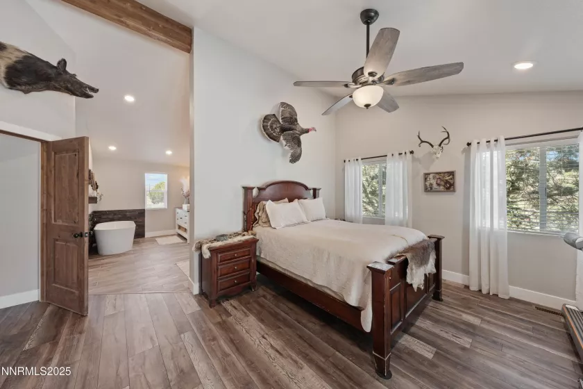 1427 Oberholtzer, Reno, Nevada 89506, 4 Bedrooms Bedrooms, ,3 BathroomsBathrooms,Residential,Residential,Oberholtzer,250053991