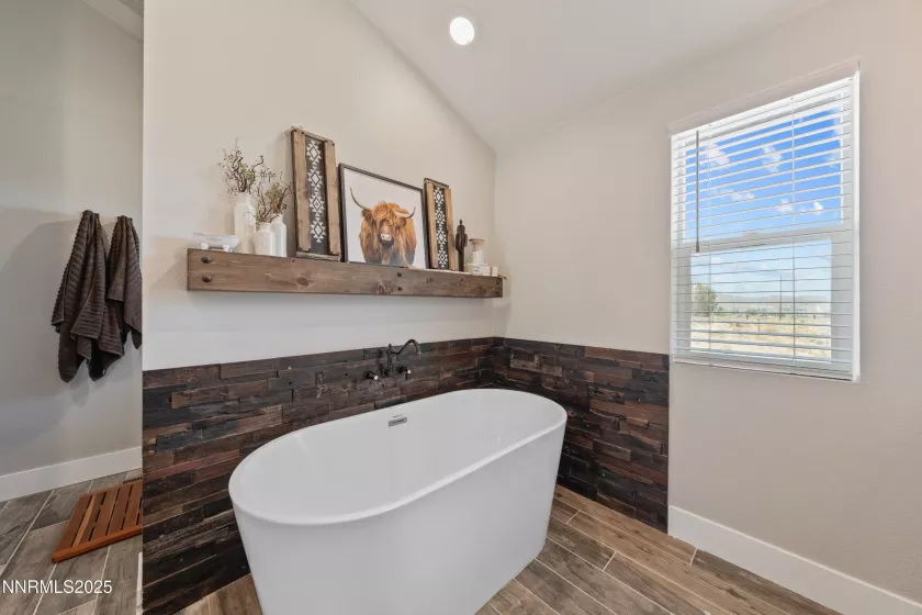 1427 Oberholtzer, Reno, Nevada 89506, 4 Bedrooms Bedrooms, ,3 BathroomsBathrooms,Residential,Residential,Oberholtzer,250053991
