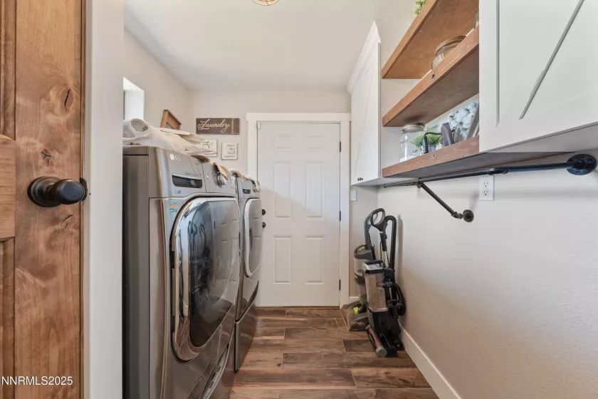 1427 Oberholtzer, Reno, Nevada 89506, 4 Bedrooms Bedrooms, ,3 BathroomsBathrooms,Residential,Residential,Oberholtzer,250053991