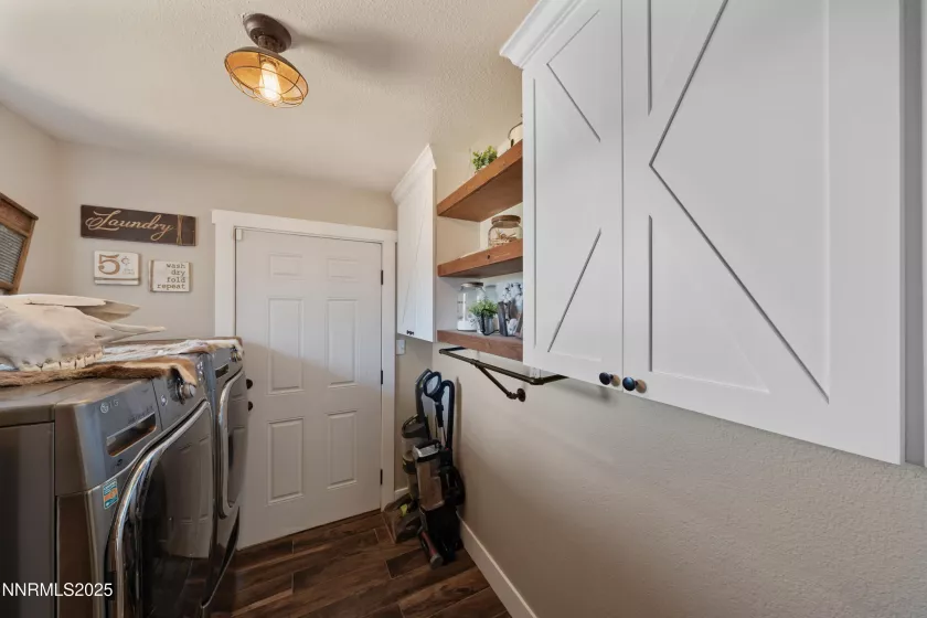 1427 Oberholtzer, Reno, Nevada 89506, 4 Bedrooms Bedrooms, ,3 BathroomsBathrooms,Residential,Residential,Oberholtzer,250053991