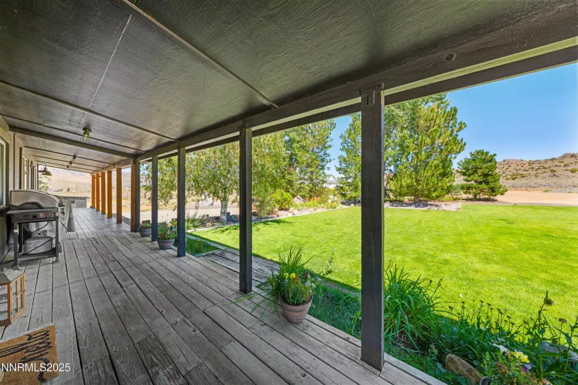 1427 Oberholtzer, Reno, Nevada 89506, 4 Bedrooms Bedrooms, ,3 BathroomsBathrooms,Residential,Residential,Oberholtzer,250053991