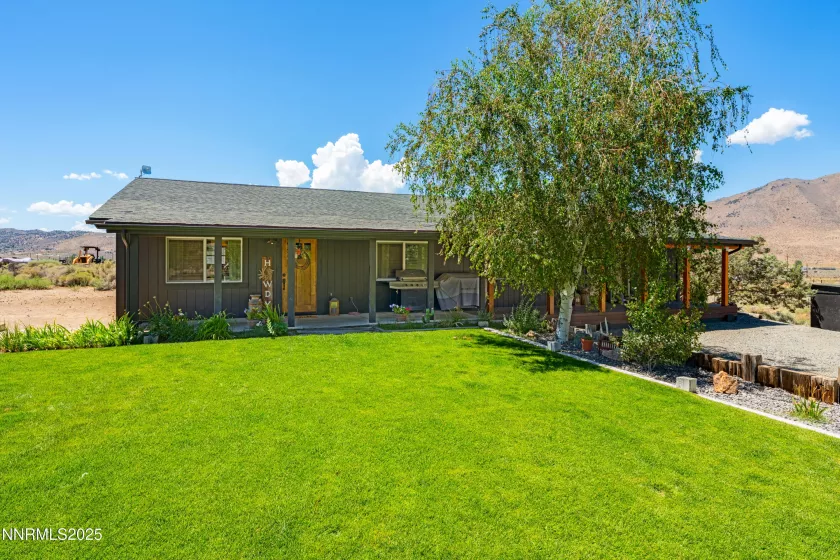 1427 Oberholtzer, Reno, Nevada 89506, 4 Bedrooms Bedrooms, ,3 BathroomsBathrooms,Residential,Residential,Oberholtzer,250053991