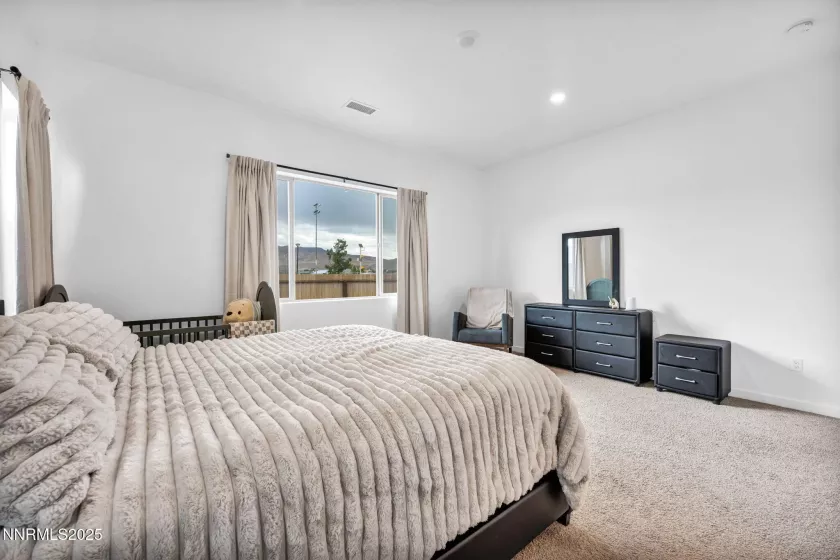 1922 Hogan Peak, Carson City, Nevada 89701, 3 Bedrooms Bedrooms, ,3 BathroomsBathrooms,Residential,Residential,Hogan Peak,250053992