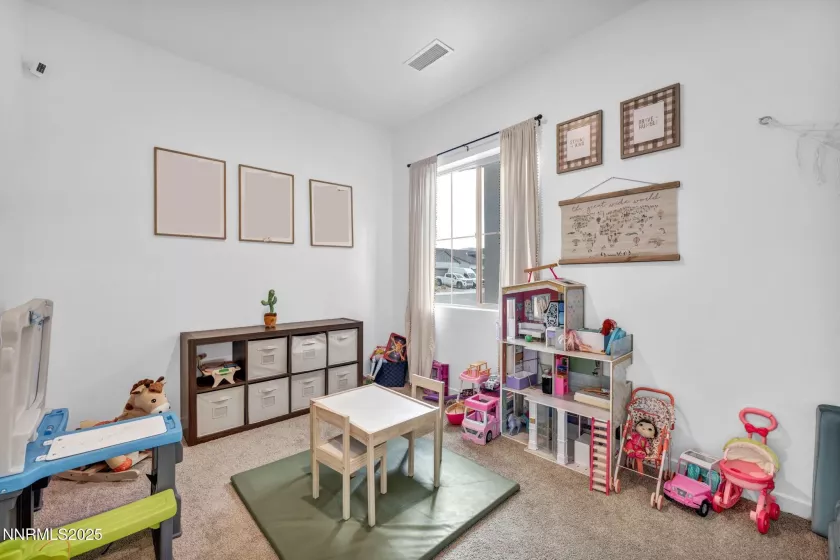 1922 Hogan Peak, Carson City, Nevada 89701, 3 Bedrooms Bedrooms, ,3 BathroomsBathrooms,Residential,Residential,Hogan Peak,250053992