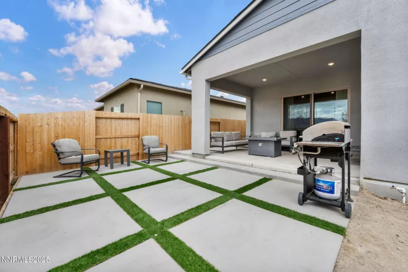 1922 Hogan Peak, Carson City, Nevada 89701, 3 Bedrooms Bedrooms, ,3 BathroomsBathrooms,Residential,Residential,Hogan Peak,250053992