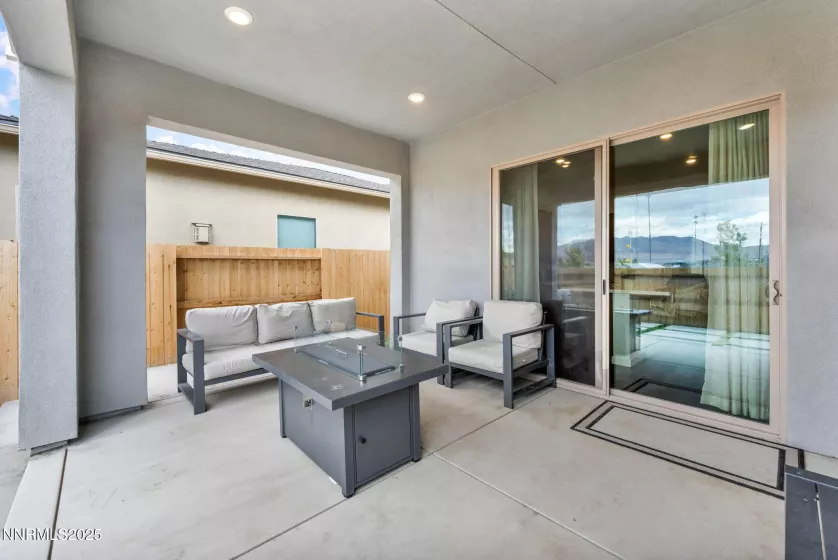 1922 Hogan Peak, Carson City, Nevada 89701, 3 Bedrooms Bedrooms, ,3 BathroomsBathrooms,Residential,Residential,Hogan Peak,250053992