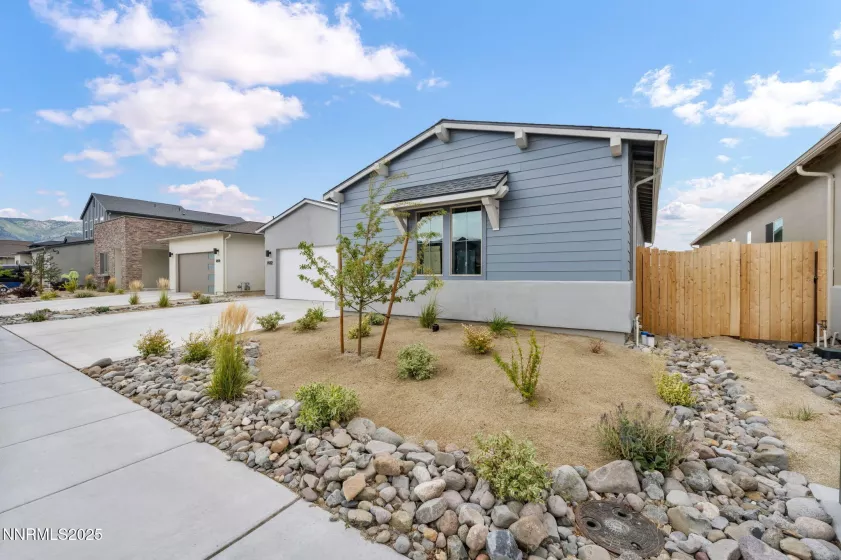 1922 Hogan Peak, Carson City, Nevada 89701, 3 Bedrooms Bedrooms, ,3 BathroomsBathrooms,Residential,Residential,Hogan Peak,250053992