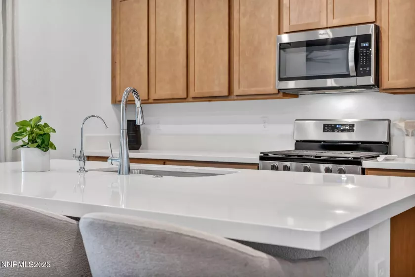 1922 Hogan Peak, Carson City, Nevada 89701, 3 Bedrooms Bedrooms, ,3 BathroomsBathrooms,Residential,Residential,Hogan Peak,250053992