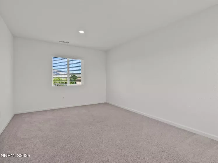 8929 Quail Fls, Reno, Nevada 89506, 4 Bedrooms Bedrooms, ,3 BathroomsBathrooms,Residential,Residential,Quail Fls,250053993