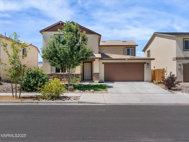 8929 Quail Fls, Reno, Nevada 89506, 4 Bedrooms Bedrooms, ,3 BathroomsBathrooms,Residential,Residential,Quail Fls,250053993