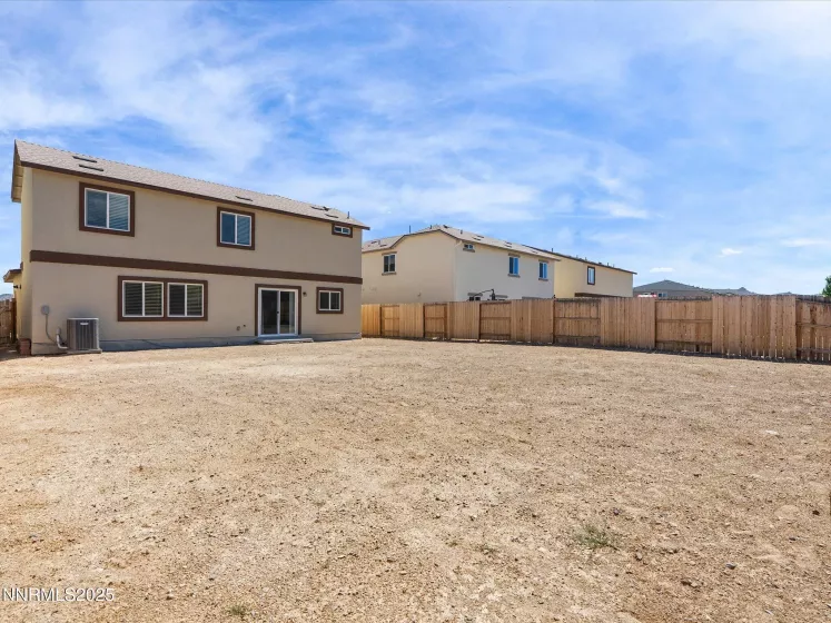 8929 Quail Fls, Reno, Nevada 89506, 4 Bedrooms Bedrooms, ,3 BathroomsBathrooms,Residential,Residential,Quail Fls,250053993
