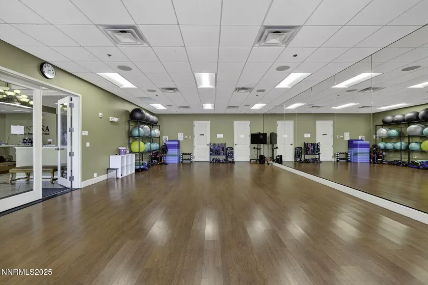 HOA Tennis & Pickleball Courts