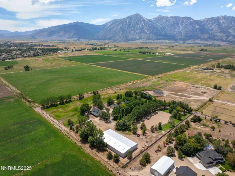 1141 Waterloo, Gardnerville, Nevada 89460, 6 Bedrooms Bedrooms, ,8 BathroomsBathrooms,Residential,Residential,Waterloo,250054002