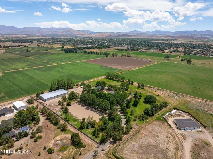 1141 Waterloo, Gardnerville, Nevada 89460, 6 Bedrooms Bedrooms, ,8 BathroomsBathrooms,Residential,Residential,Waterloo,250054002