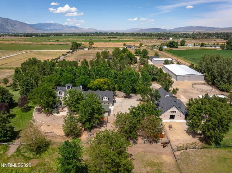1141 Waterloo, Gardnerville, Nevada 89460, 6 Bedrooms Bedrooms, ,8 BathroomsBathrooms,Residential,Residential,Waterloo,250054002