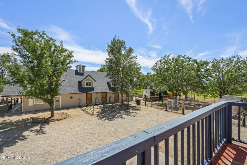 1141 Waterloo, Gardnerville, Nevada 89460, 6 Bedrooms Bedrooms, ,8 BathroomsBathrooms,Residential,Residential,Waterloo,250054002