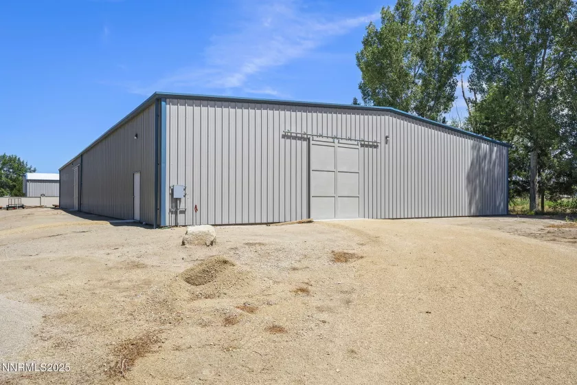 1141 Waterloo, Gardnerville, Nevada 89460, 6 Bedrooms Bedrooms, ,8 BathroomsBathrooms,Residential,Residential,Waterloo,250054002