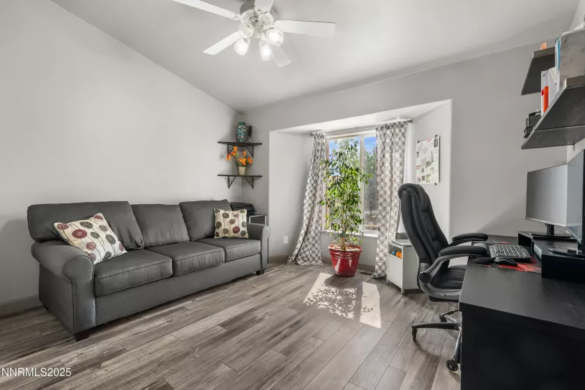 1006 Lehman, Fernley, Nevada 89408, 4 Bedrooms Bedrooms, ,2 BathroomsBathrooms,Residential,Residential,Lehman,250054007