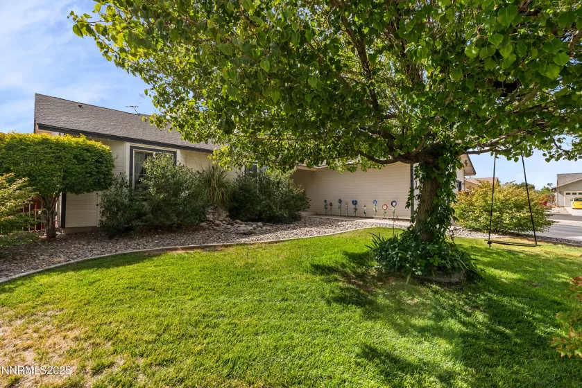 1006 Lehman, Fernley, Nevada 89408, 4 Bedrooms Bedrooms, ,2 BathroomsBathrooms,Residential,Residential,Lehman,250054007