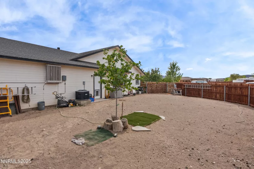 1006 Lehman, Fernley, Nevada 89408, 4 Bedrooms Bedrooms, ,2 BathroomsBathrooms,Residential,Residential,Lehman,250054007
