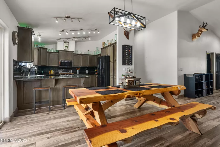1006 Lehman, Fernley, Nevada 89408, 4 Bedrooms Bedrooms, ,2 BathroomsBathrooms,Residential,Residential,Lehman,250054007