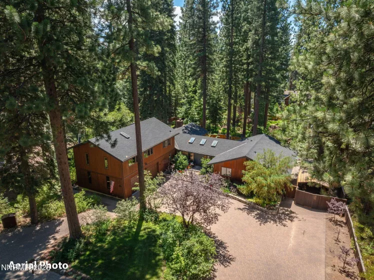 839 Ophir Peak, Incline Village, Nevada 89451, 4 Bedrooms Bedrooms, ,4 BathroomsBathrooms,Residential,Residential,Ophir Peak,250054010