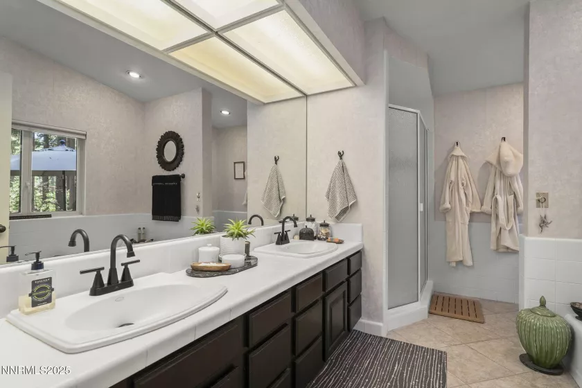 839 Ophir Peak, Incline Village, Nevada 89451, 4 Bedrooms Bedrooms, ,4 BathroomsBathrooms,Residential,Residential,Ophir Peak,250054010