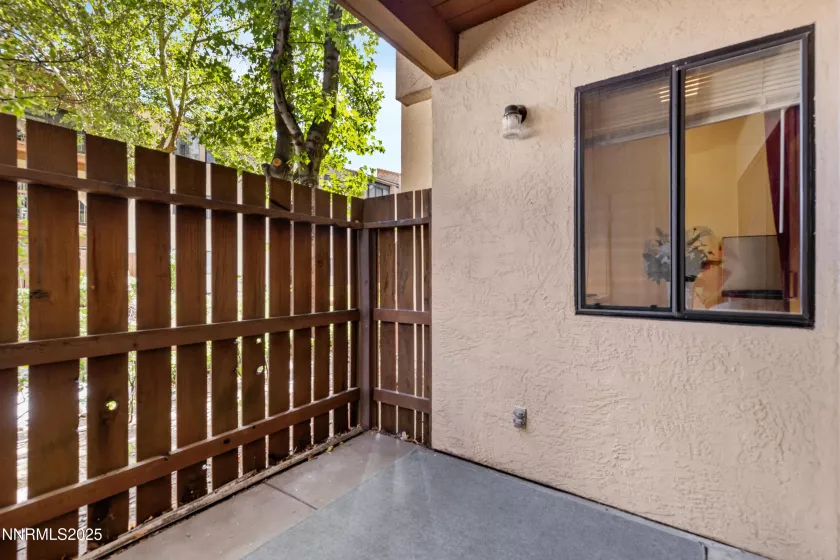 2750 Plumas, Reno, Nevada 89509, ,1 BathroomBathrooms,Residential,Residential,Plumas,250054011