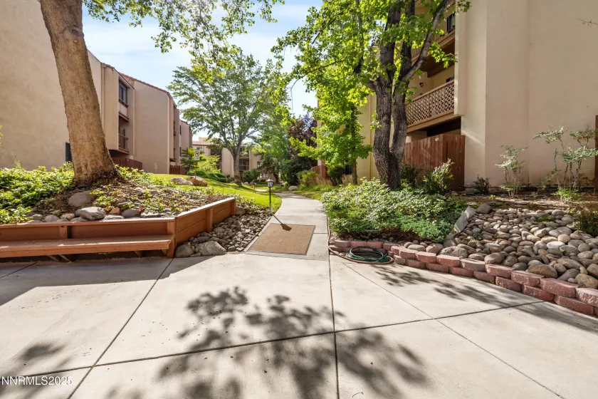 2750 Plumas, Reno, Nevada 89509, ,1 BathroomBathrooms,Residential,Residential,Plumas,250054011
