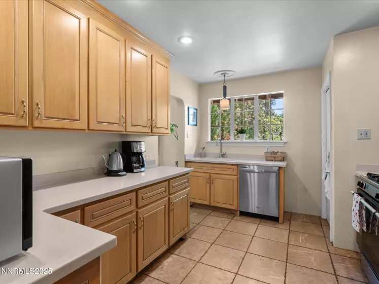 11 Bret Harte, Reno, Nevada 89509, 4 Bedrooms Bedrooms, ,2 BathroomsBathrooms,Residential,Residential,Bret Harte,250054014