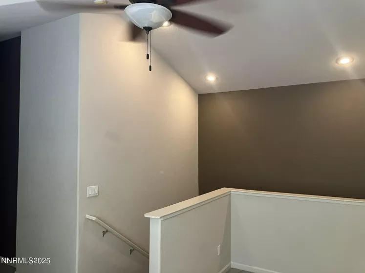 5619 Crescent Hill, Sparks, Nevada 89436, 2 Bedrooms Bedrooms, ,3 BathroomsBathrooms,Residential,Residential,Crescent Hill,250050284