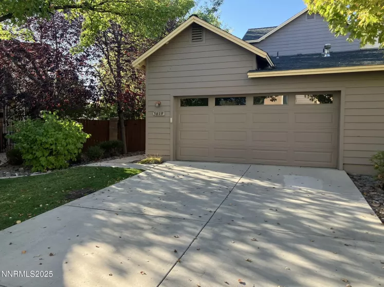 5619 Crescent Hill, Sparks, Nevada 89436, 2 Bedrooms Bedrooms, ,3 BathroomsBathrooms,Residential,Residential,Crescent Hill,250050284