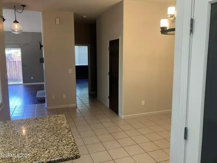 5619 Crescent Hill, Sparks, Nevada 89436, 2 Bedrooms Bedrooms, ,3 BathroomsBathrooms,Residential,Residential,Crescent Hill,250050284