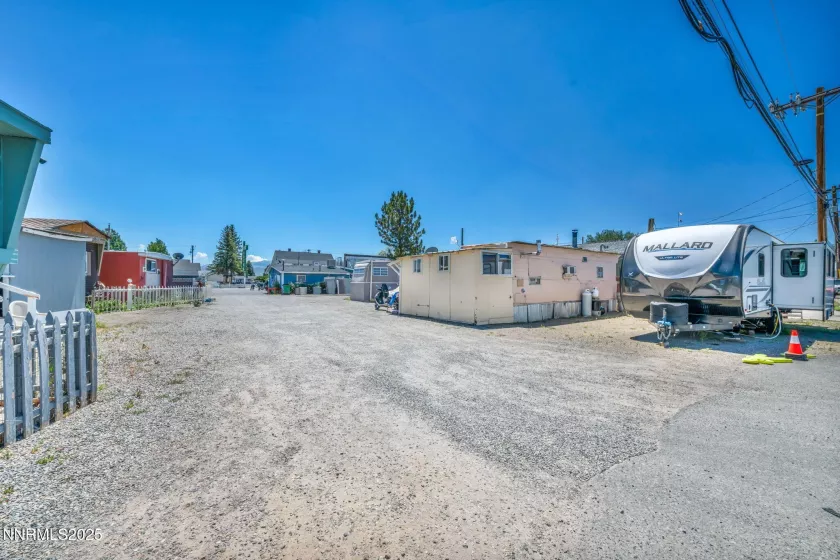 198 Main, Bridgeport, California 93517, ,Commercial Sale,Residential,Main,250054020