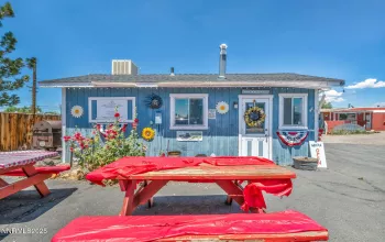 198 Main, Bridgeport, California 93517, ,Commercial Sale,Residential,Main,250054020