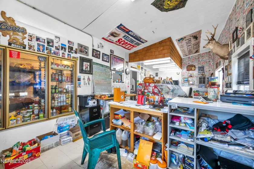 198 Main, Bridgeport, California 93517, ,Commercial Sale,Residential,Main,250054020