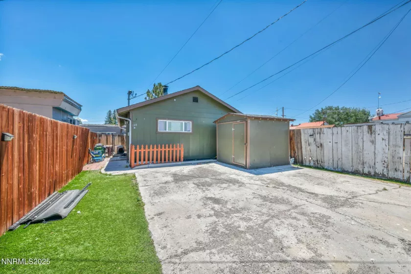 198 Main, Bridgeport, California 93517, ,Commercial Sale,Residential,Main,250054020